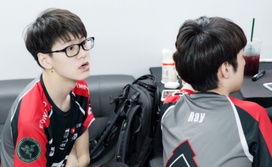 EDG翻盘EG，BDD拿下关键大龙强强对话成都决赛之夜，技惊四座