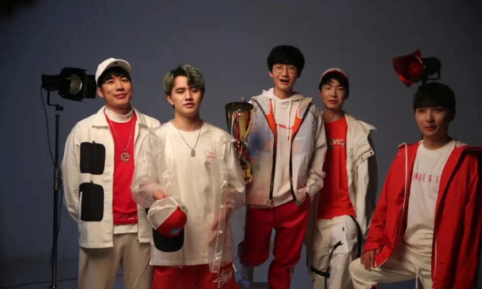 BRO力克LGD，Bin单局斩获MVP宿敌对决成都决赛之夜，强势挺进下一轮的简单介绍