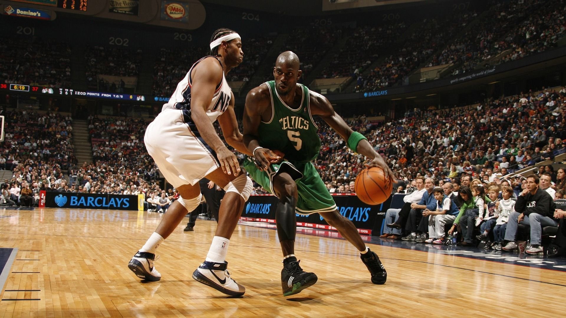 莱万一剑封喉，澳大利亚憾负保加利亚！2026世界杯D组上演经典对决